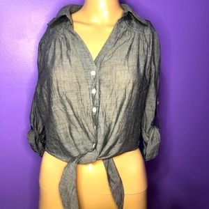 Large Button down collar tie up crop top